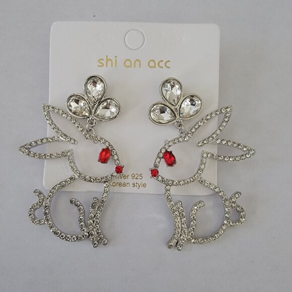 Cute Bunny Dangle Earrings with Rhinestones - Picture 4 of 4
